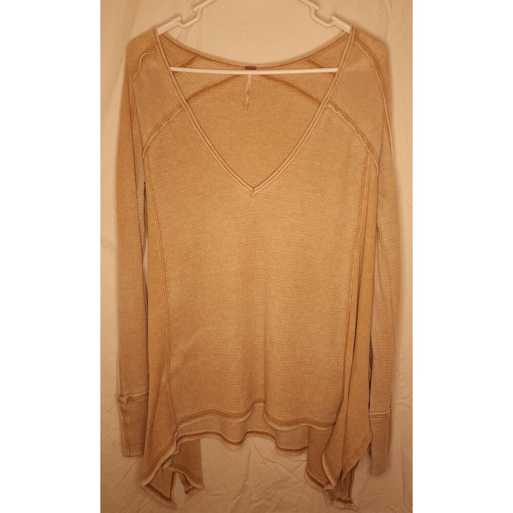 Free People tan waffle knit v-neck boho chic thermal top oversized Small